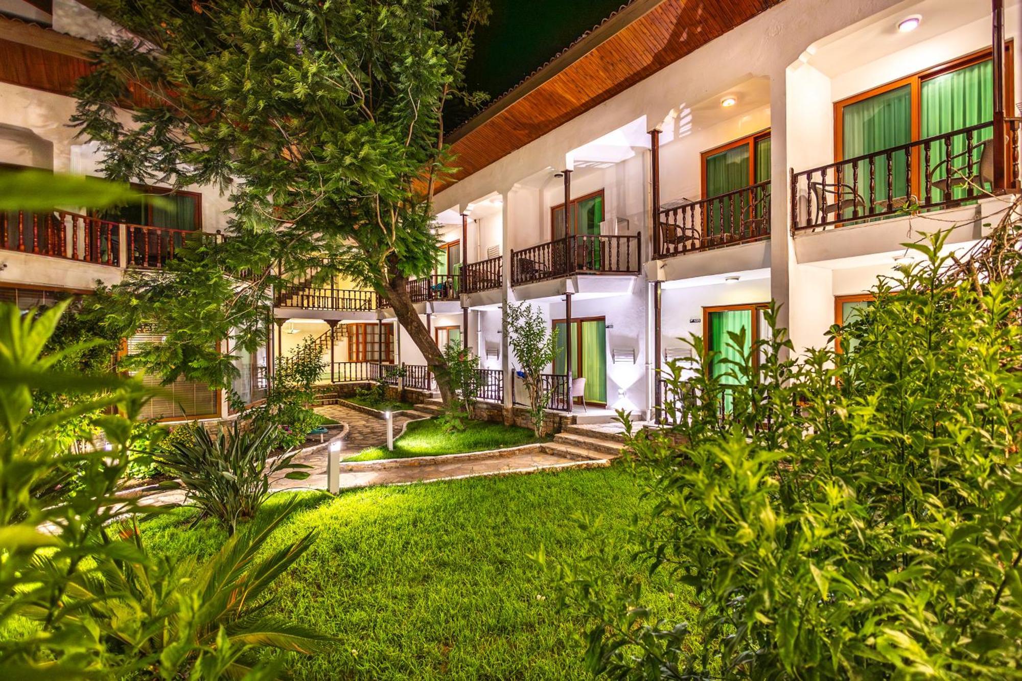 Hotel Ekincik Extérieur photo
